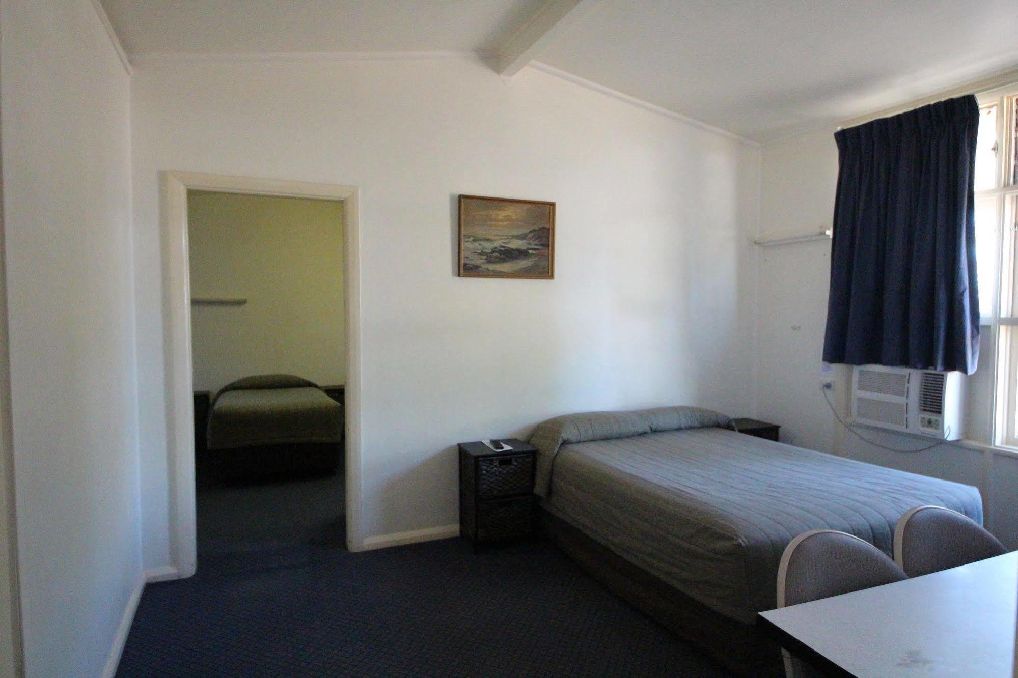 Coolabah Motel Walgett Exterior foto
